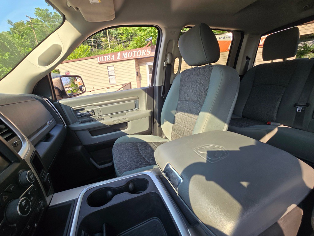 2016 RAM 1500 Image 15