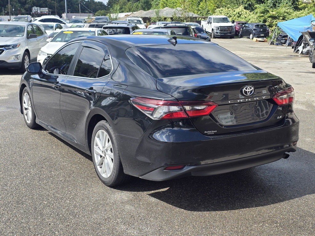 2023 Toyota Camry Image 3