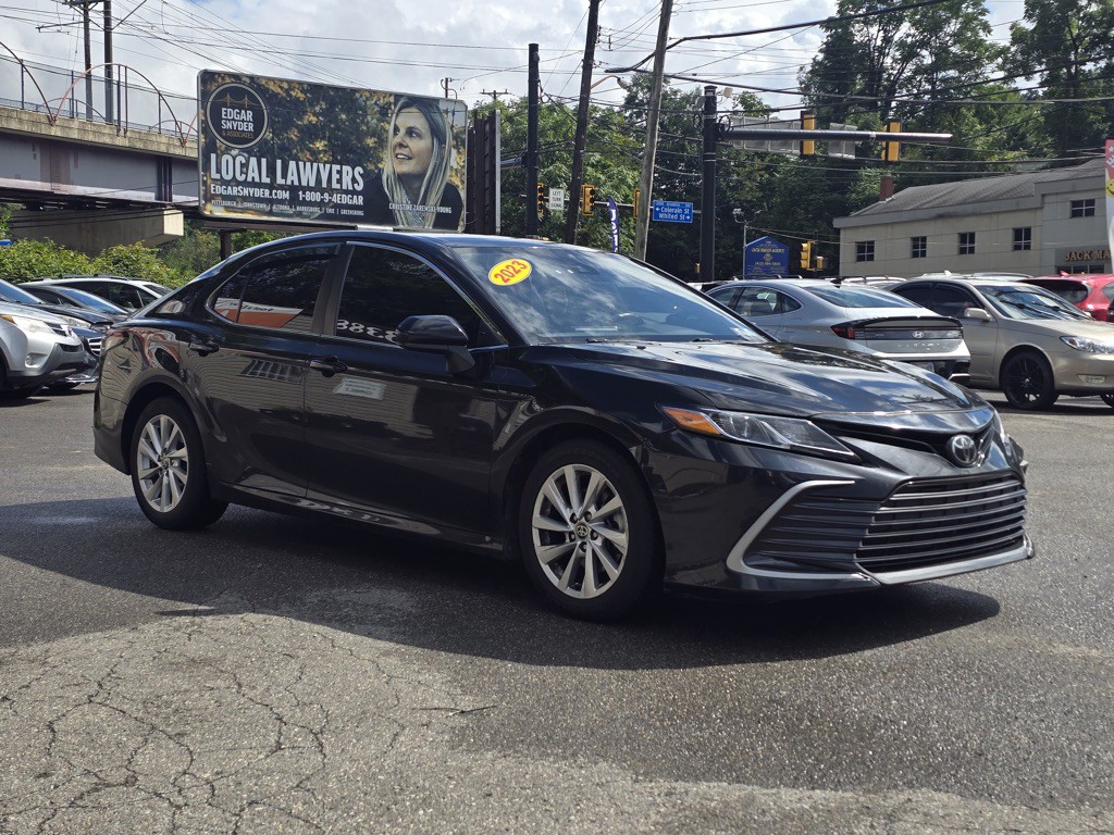 2023 Toyota Camry Image 5