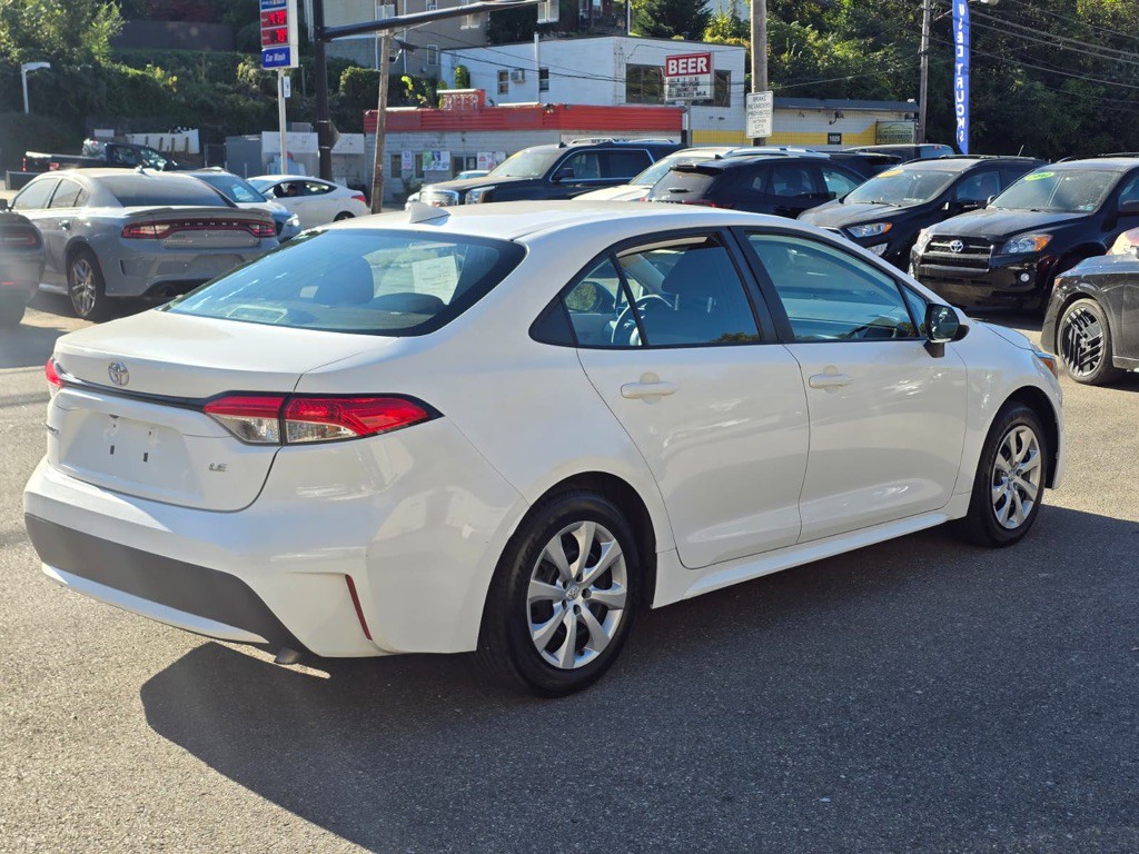 2022 Toyota Corolla Image 4