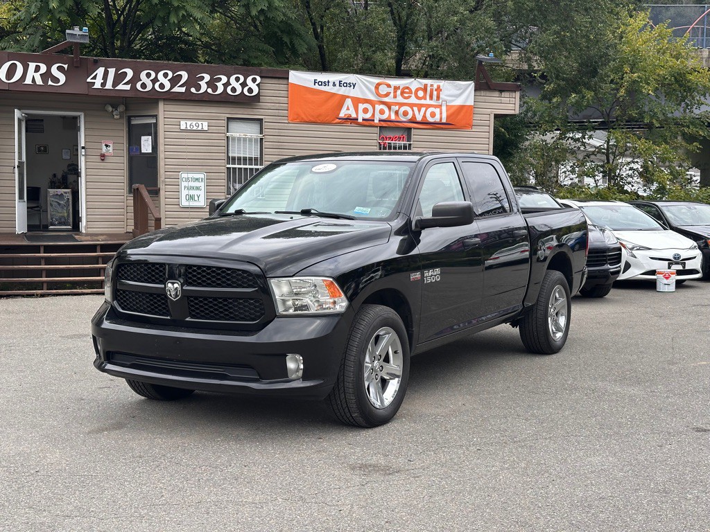2015 RAM 1500 Image 1