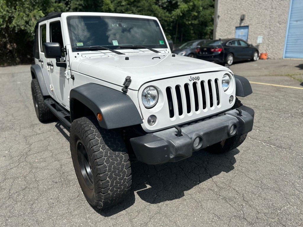 2015 Jeep Wrangler Unlimited Image 2