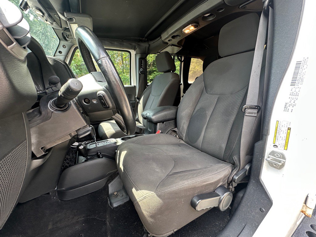2015 Jeep Wrangler Unlimited Image 8