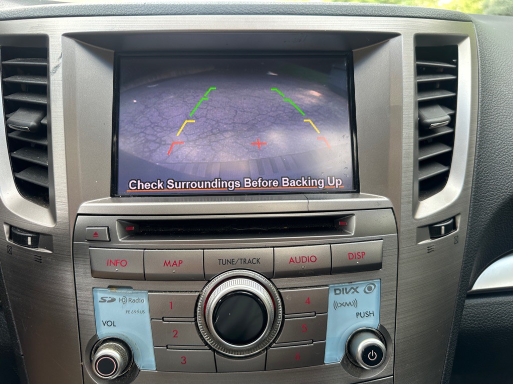 2014 Subaru Outback Image 14