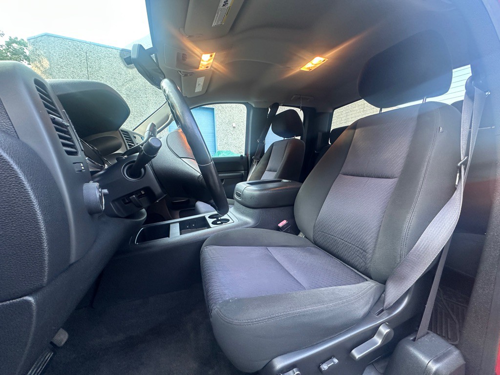 2011 Chevrolet Silverado 1500 Image 10