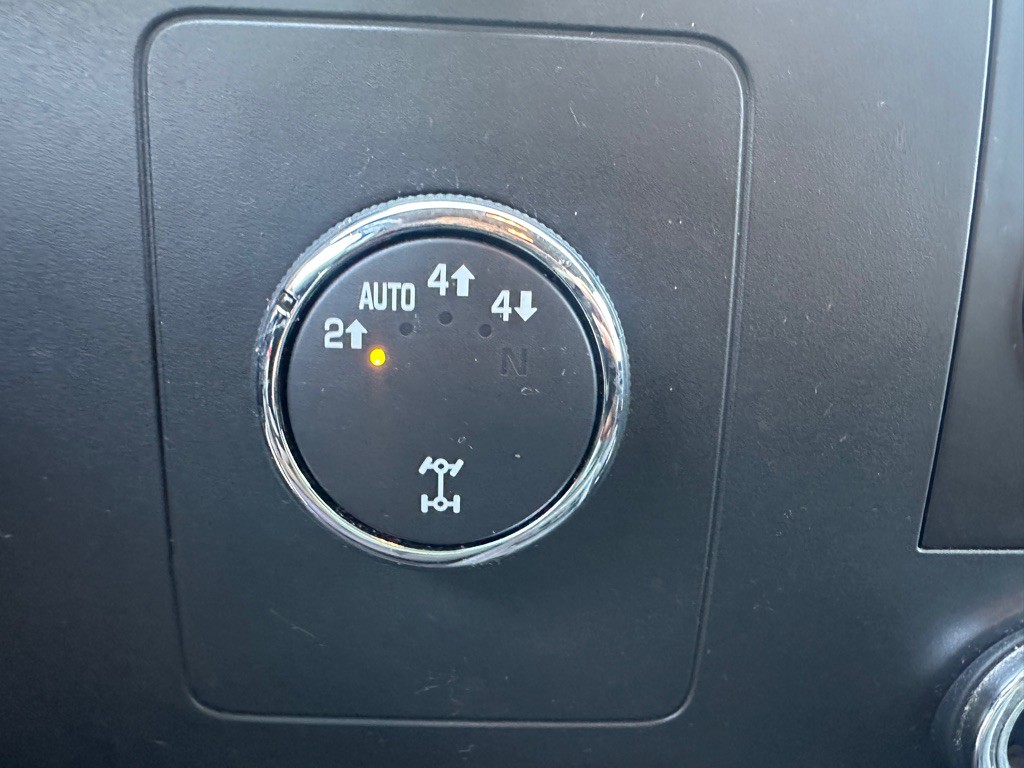 2011 Chevrolet Silverado 1500 Image 13