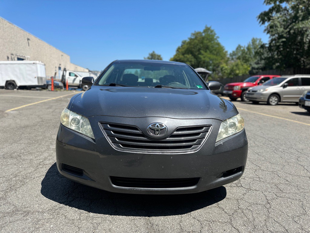 2008 Toyota Camry Image 2
