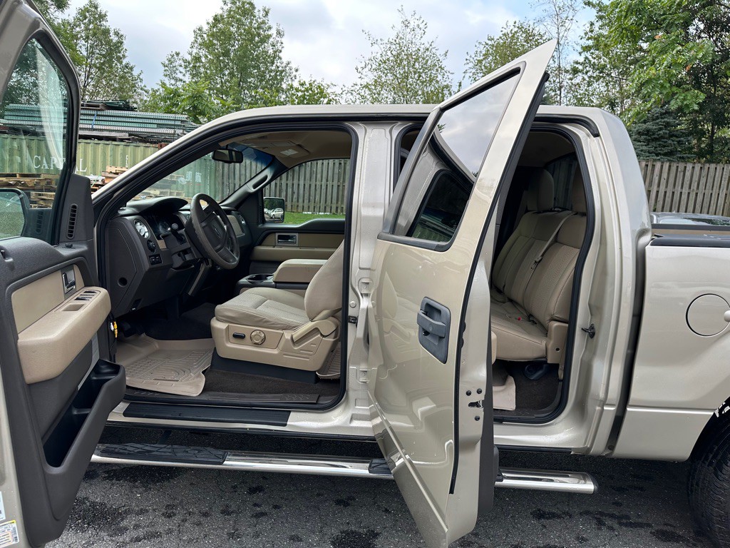 2010 Ford F-150 Image 12