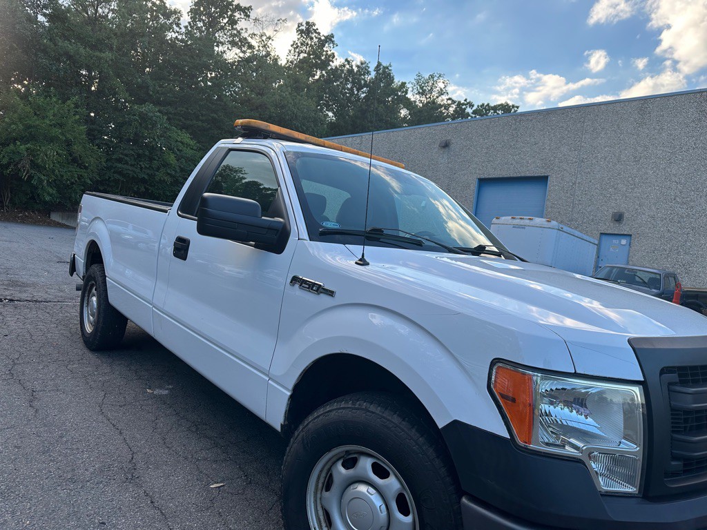 2014 Ford F-150 Image 2
