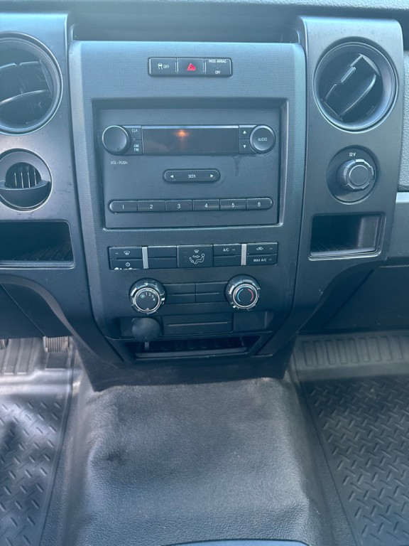 2014 Ford F-150 Image 10