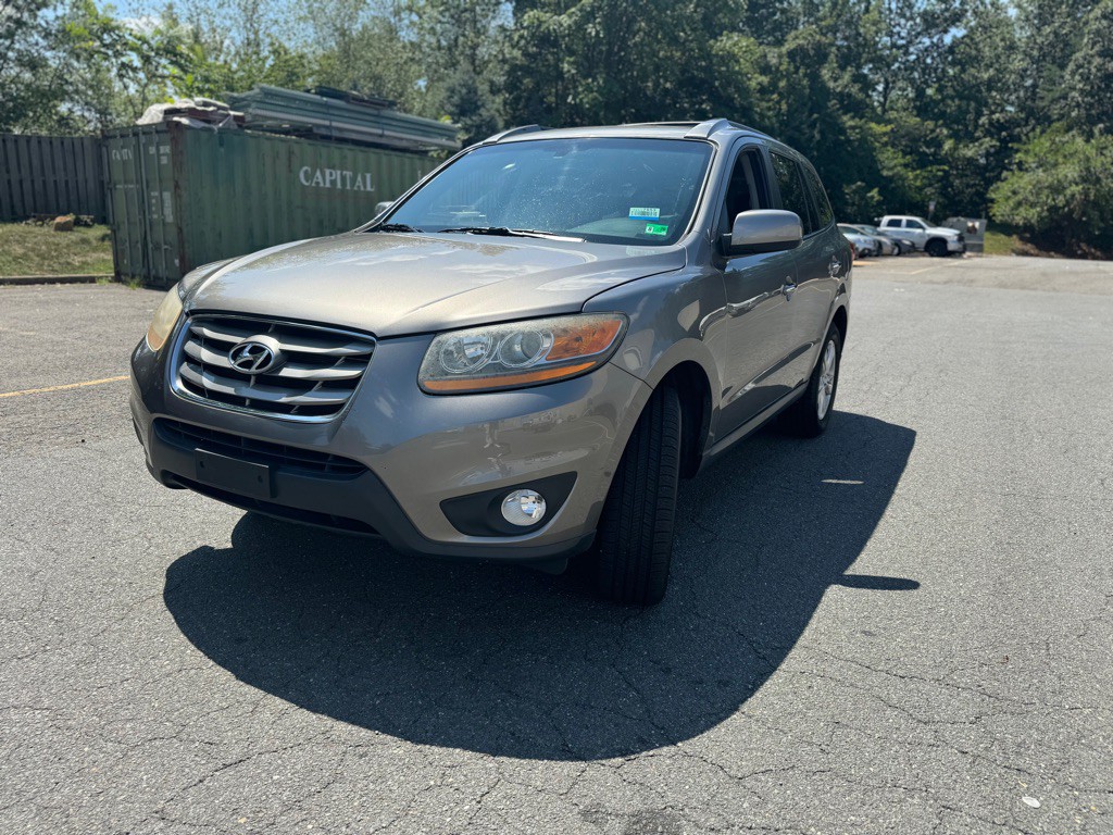 2011 Hyundai Santa Fe Image 3