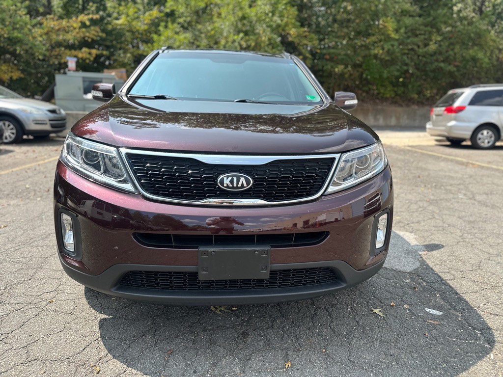 2014 Kia Sorento Image 2