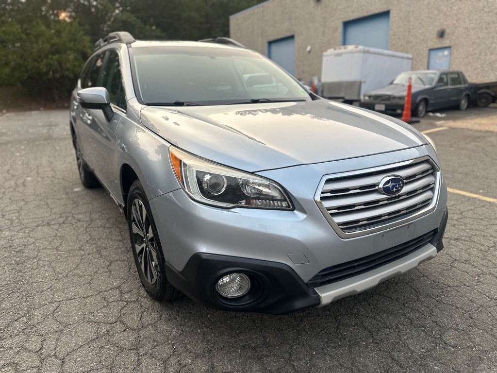 2017 Subaru Outback Image 3