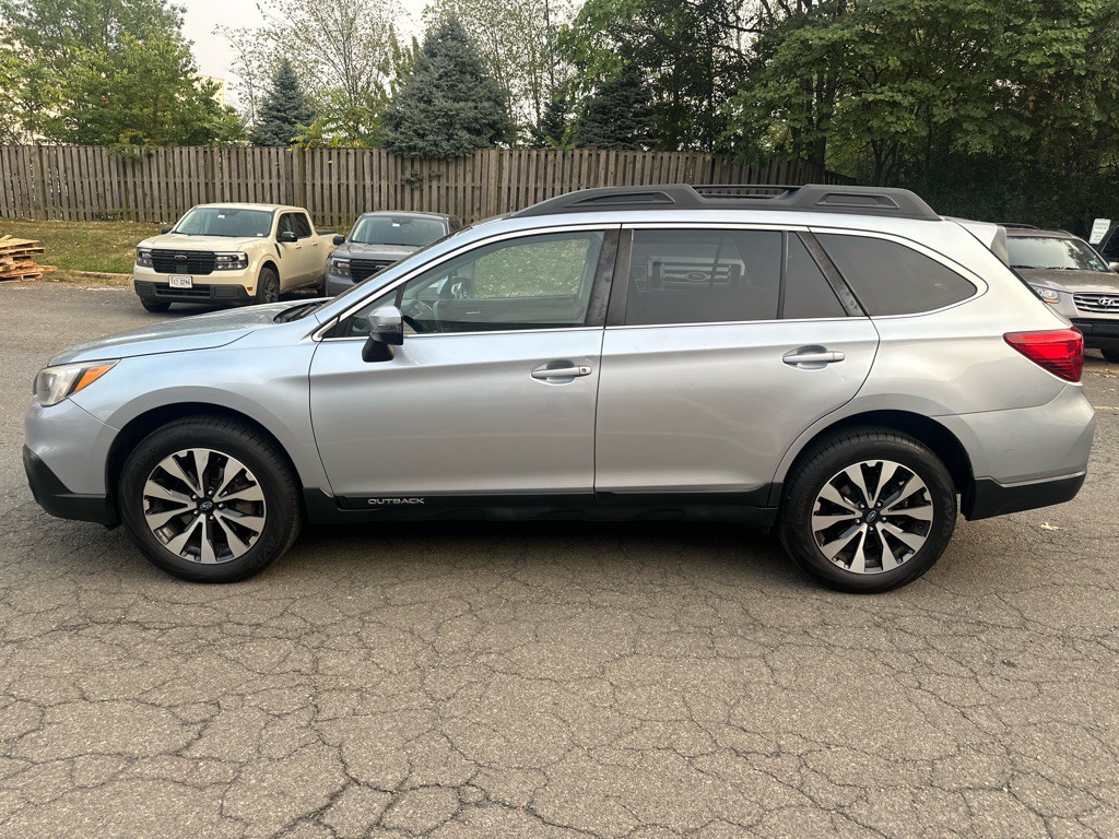 2017 Subaru Outback Image 7