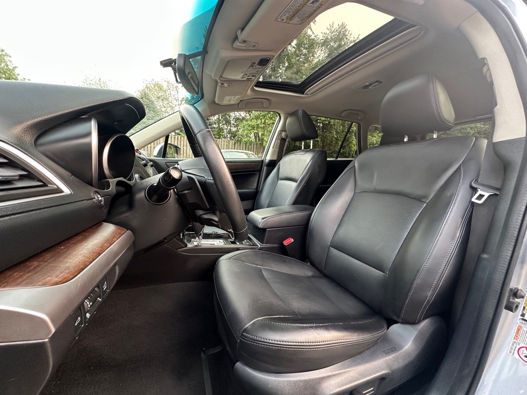 2017 Subaru Outback Image 9