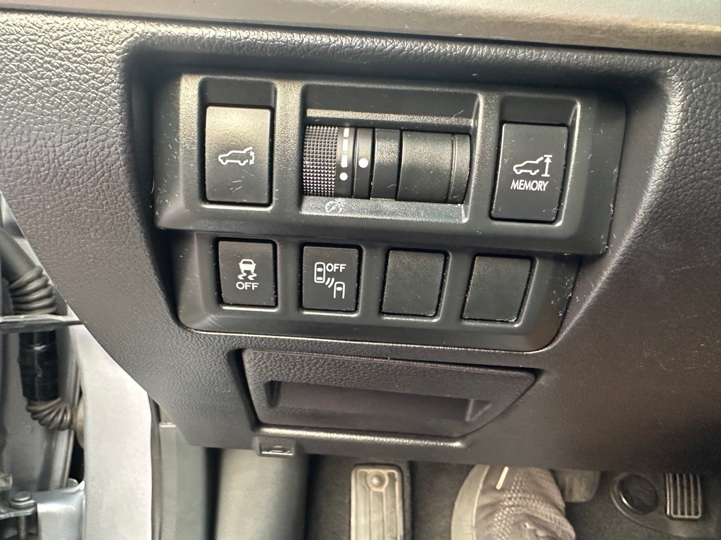 2017 Subaru Outback Image 14