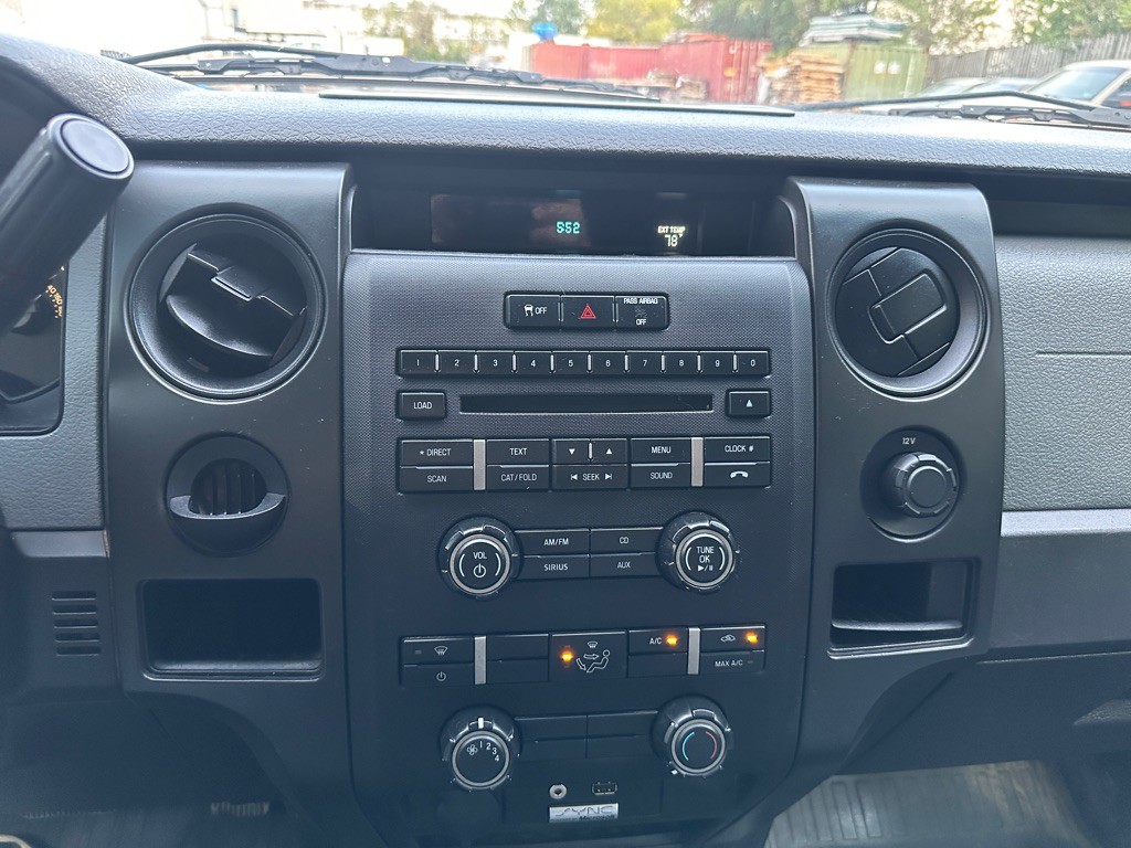 2014 Ford F-150 Image 13