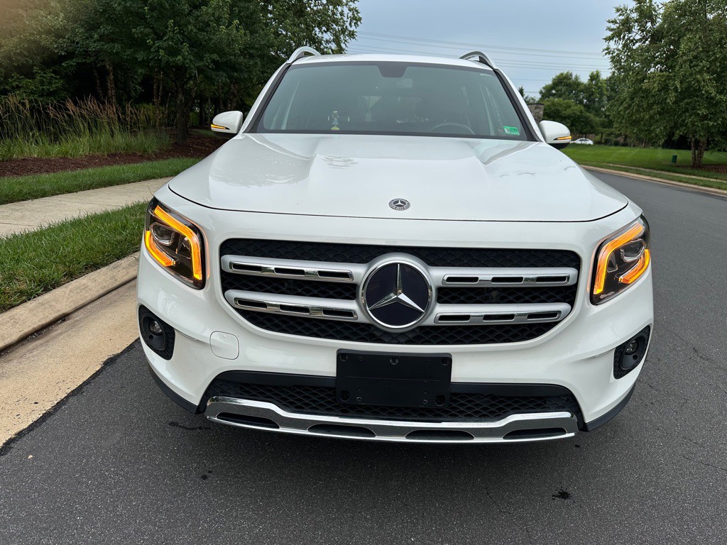 2020 Mercedes-Benz GLB Image 2
