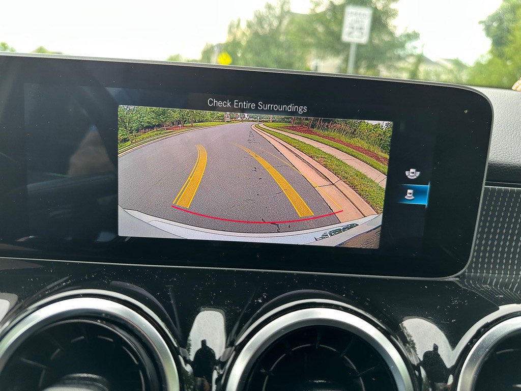 2020 Mercedes-Benz GLB Image 13