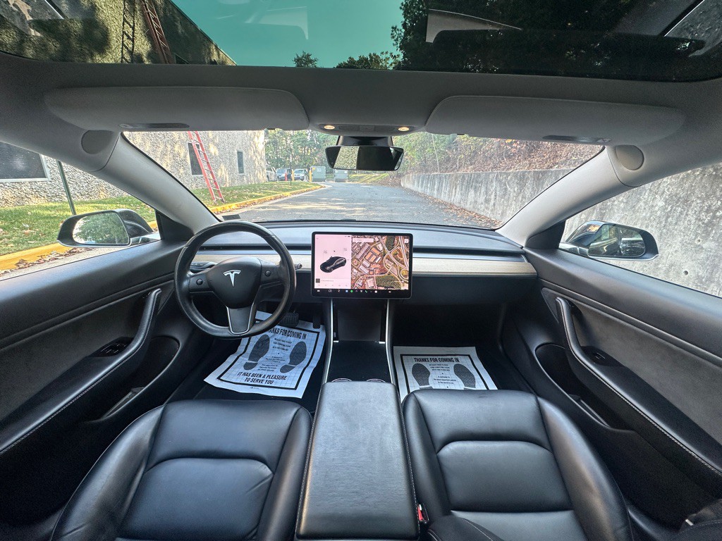2019 Tesla Model 3 Image 12