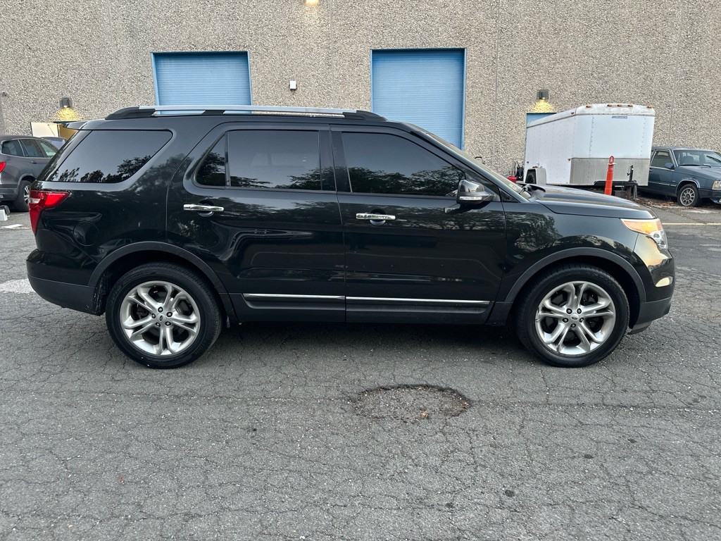 2015 Ford Explorer Image 4