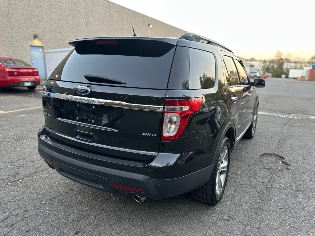 2015 Ford Explorer Image 5