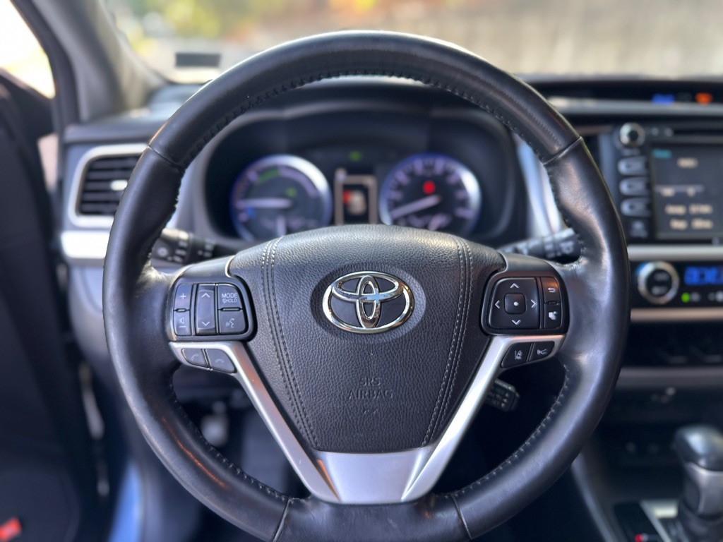 2018 Toyota Highlander Image 9