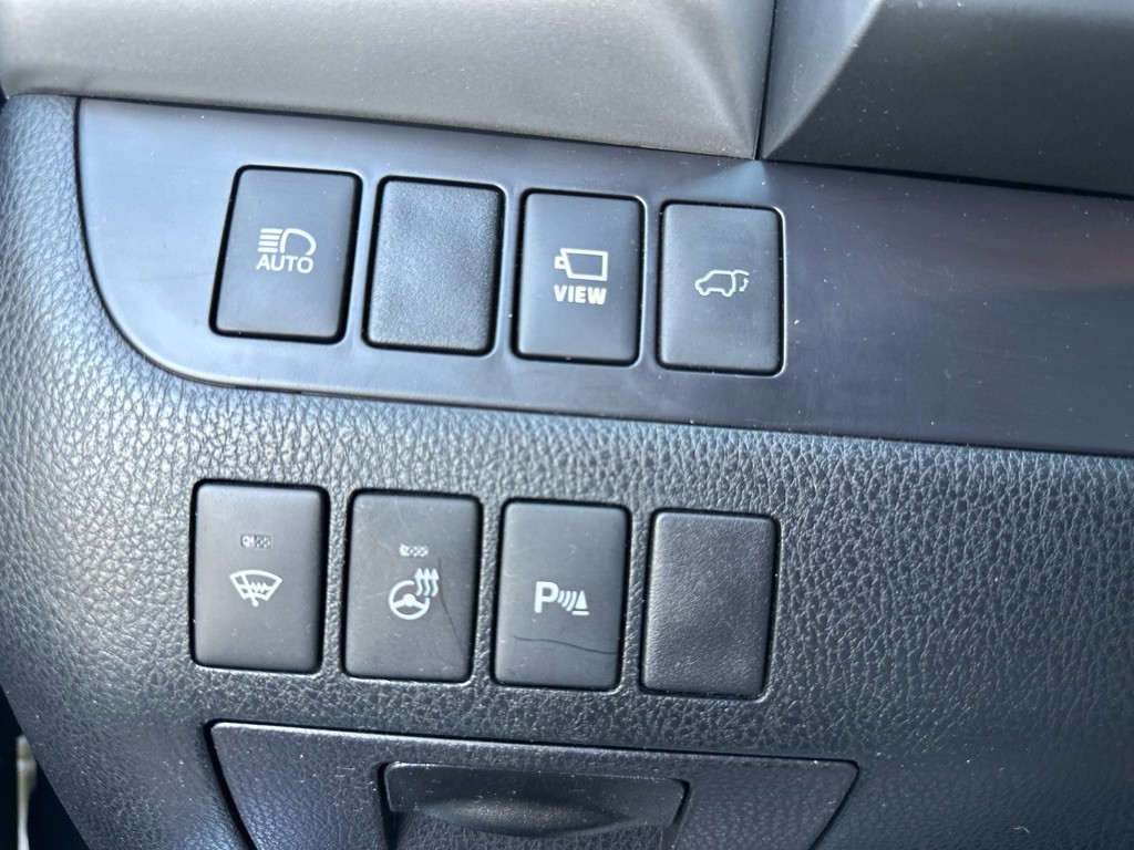 2018 Toyota Highlander Image 14
