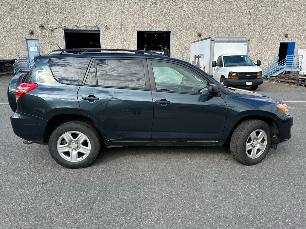 2010 Toyota Rav4 Image 4