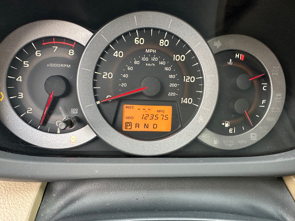 2010 Toyota Rav4 Image 16