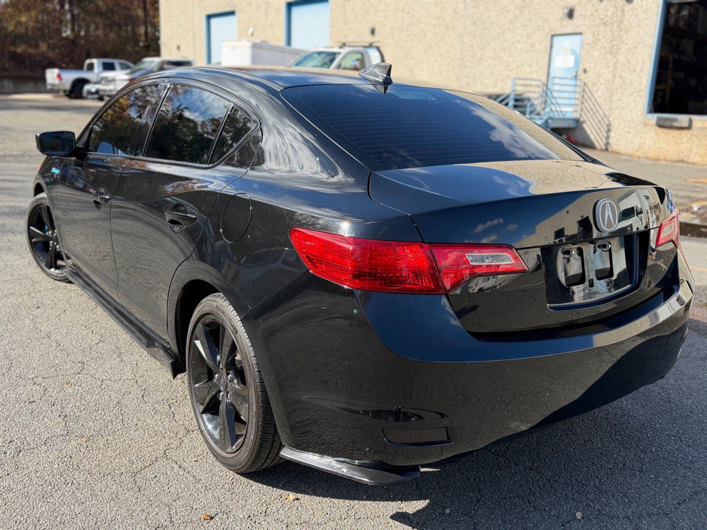 2013 Acura ILX Image 4