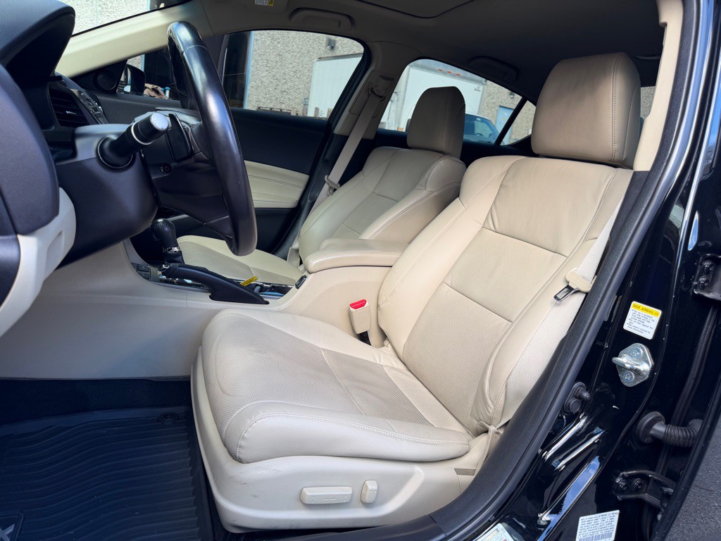 2013 Acura ILX Image 13