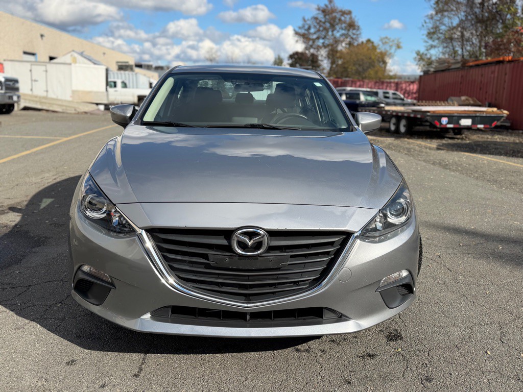 2016 Mazda Mazda3 Image 2
