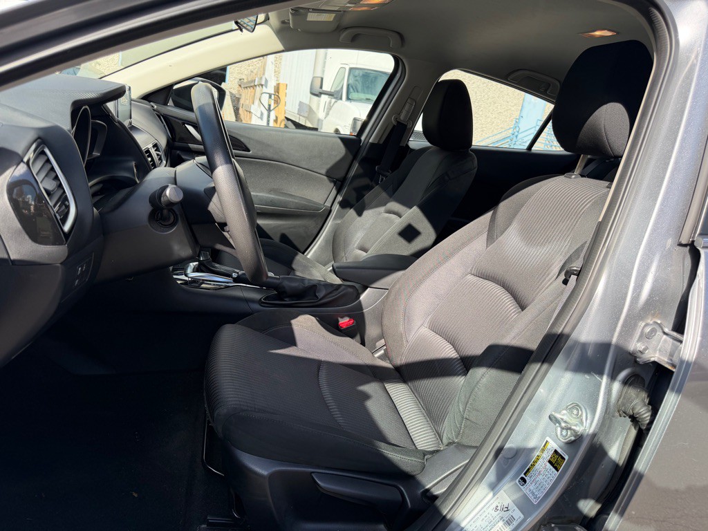 2016 Mazda Mazda3 Image 11