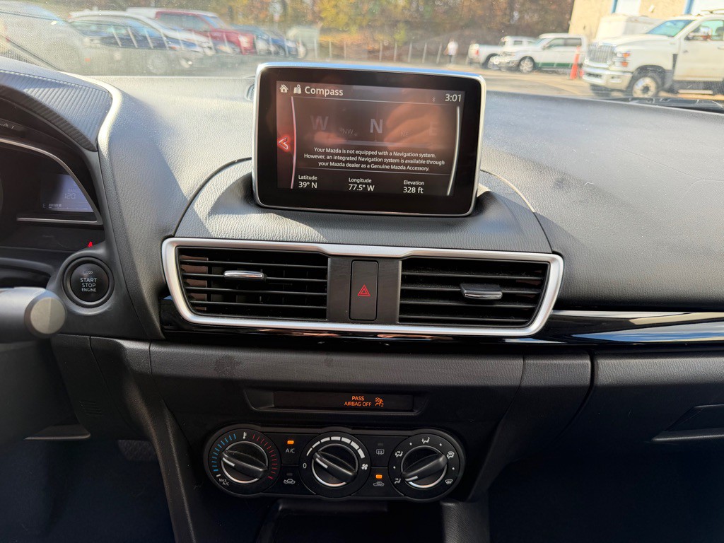 2016 Mazda Mazda3 Image 16