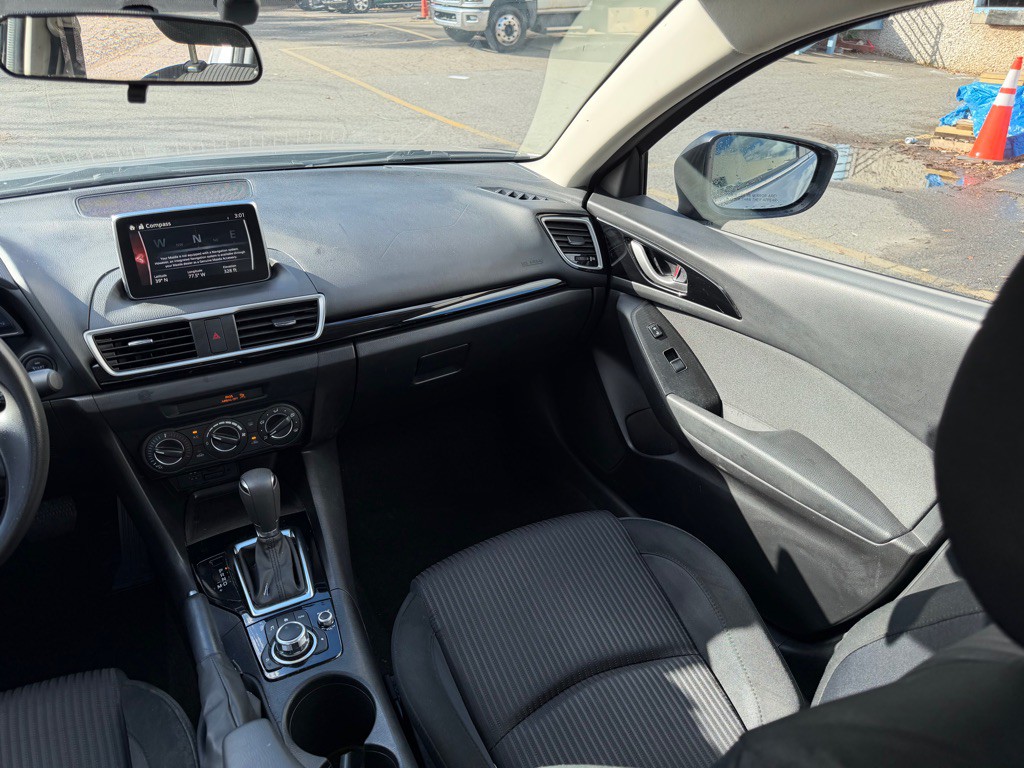 2016 Mazda Mazda3 Image 20