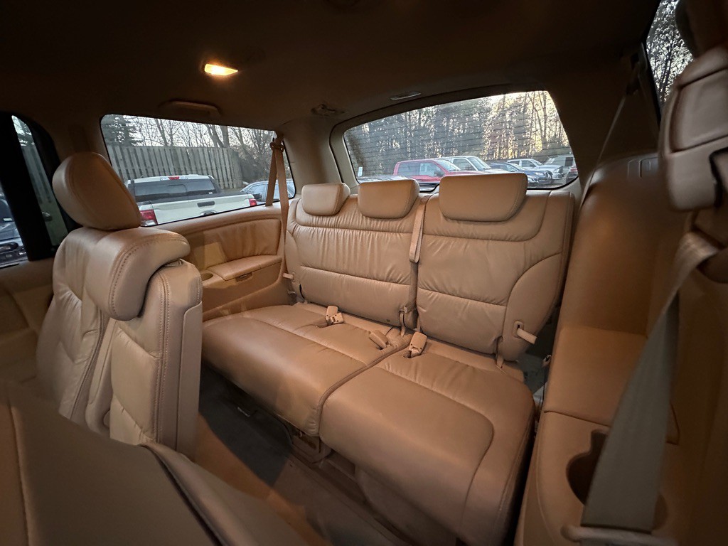 2007 Honda Odyssey Image 14