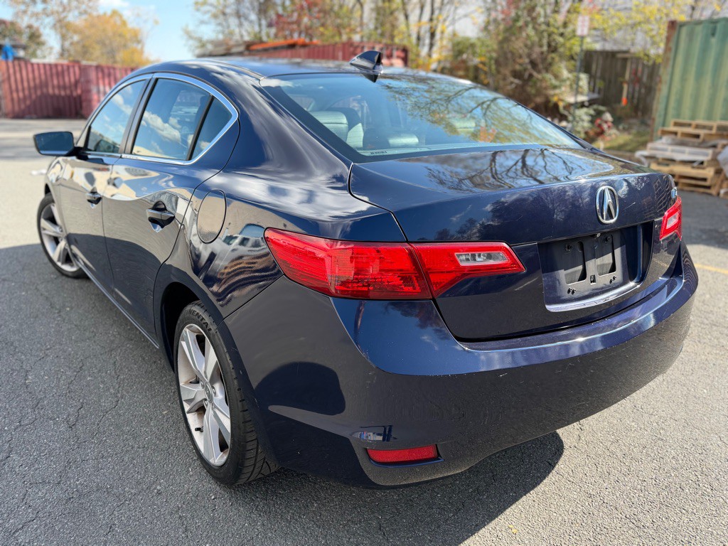 2014 Acura ILX Image 4