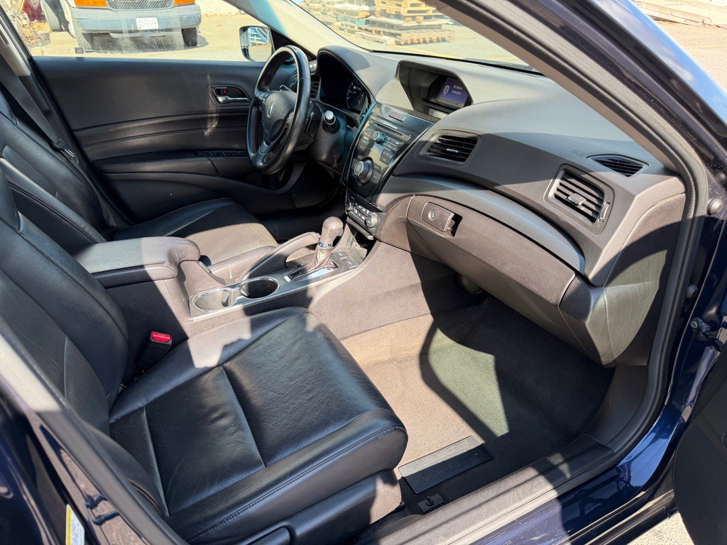 2014 Acura ILX Image 21