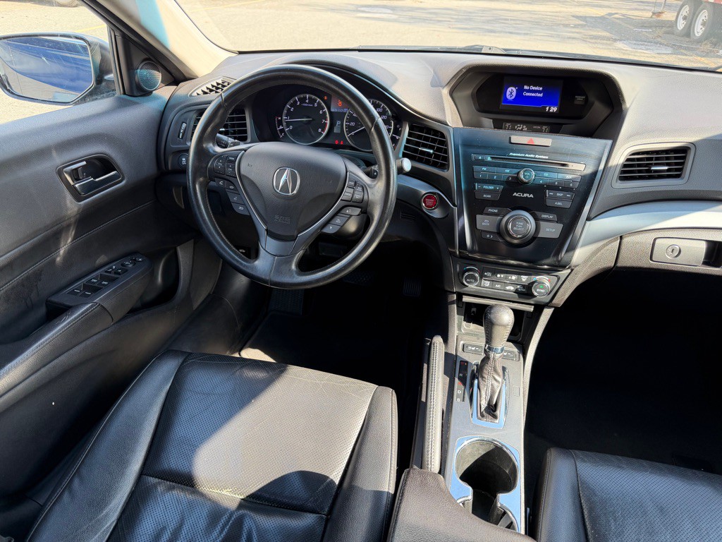 2014 Acura ILX Image 23