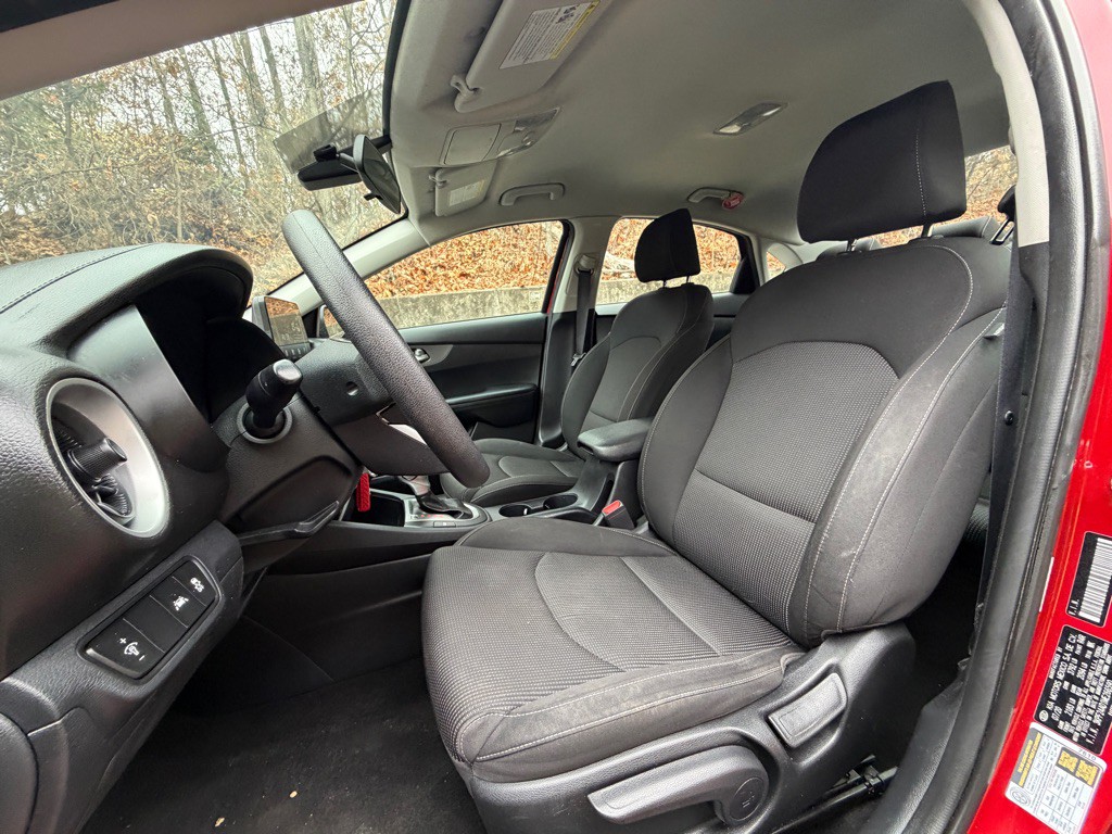 2021 Kia Forte Image 9