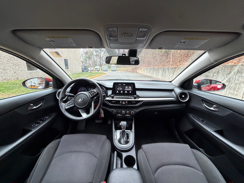 2021 Kia Forte Image 16