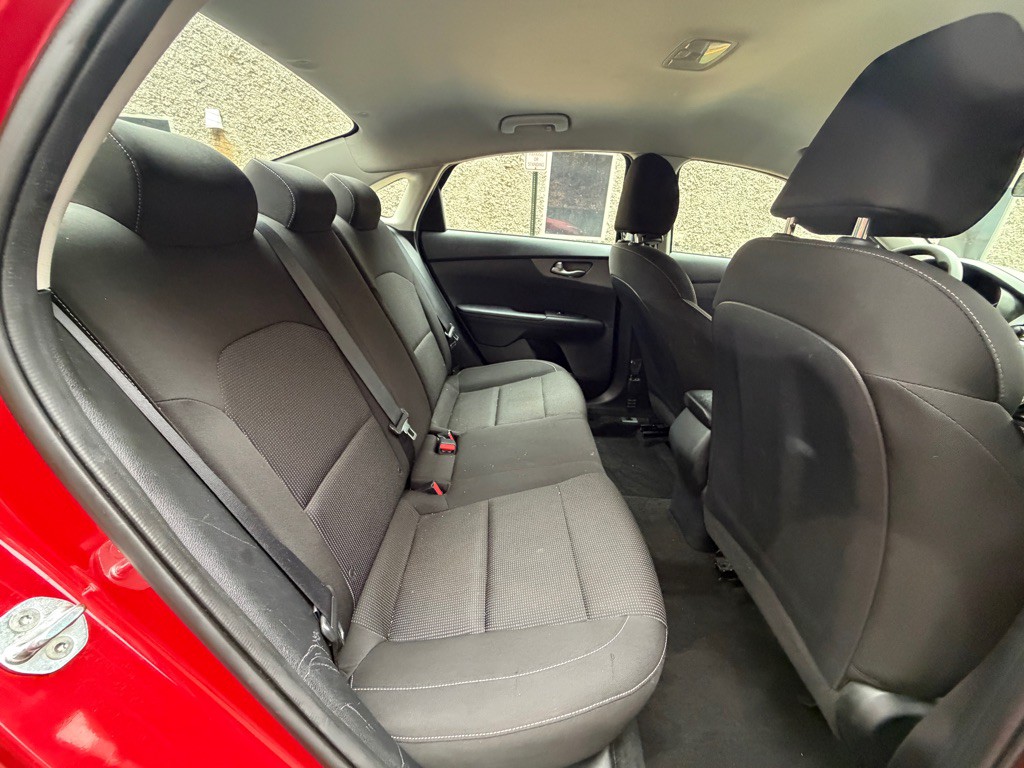 2021 Kia Forte Image 17