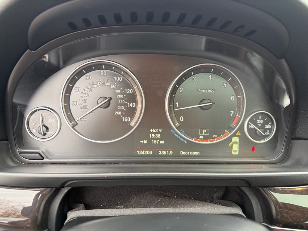 2014 BMW 5 Series Image 12