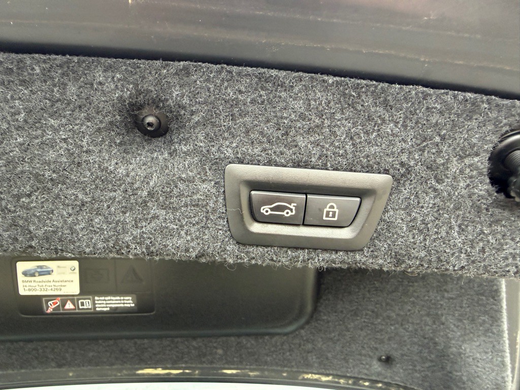 2014 BMW 5 Series Image 19