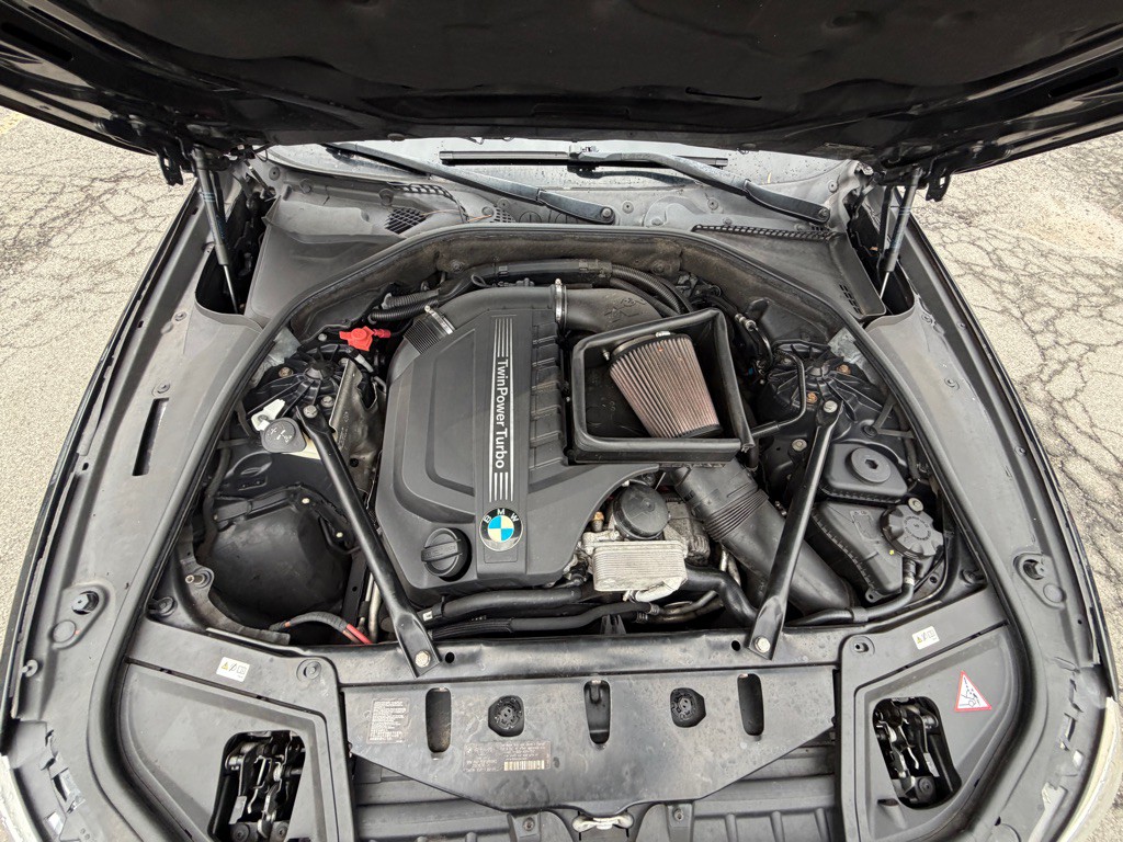 2014 BMW 5 Series Image 20