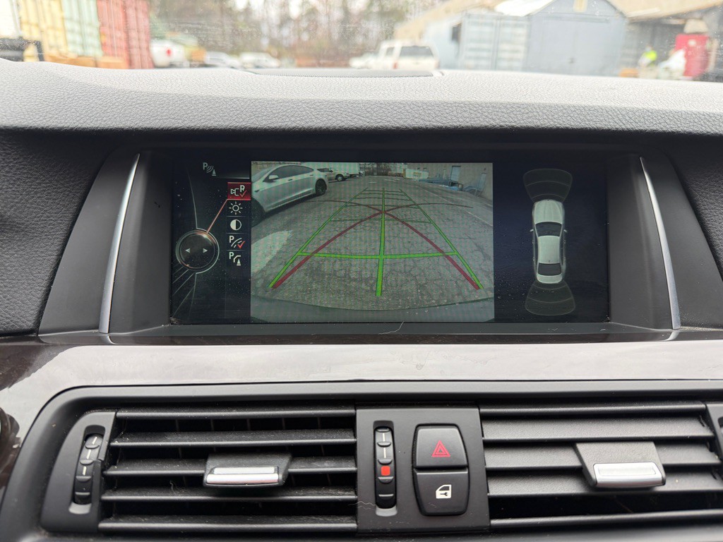 2014 BMW 5 Series Image 21