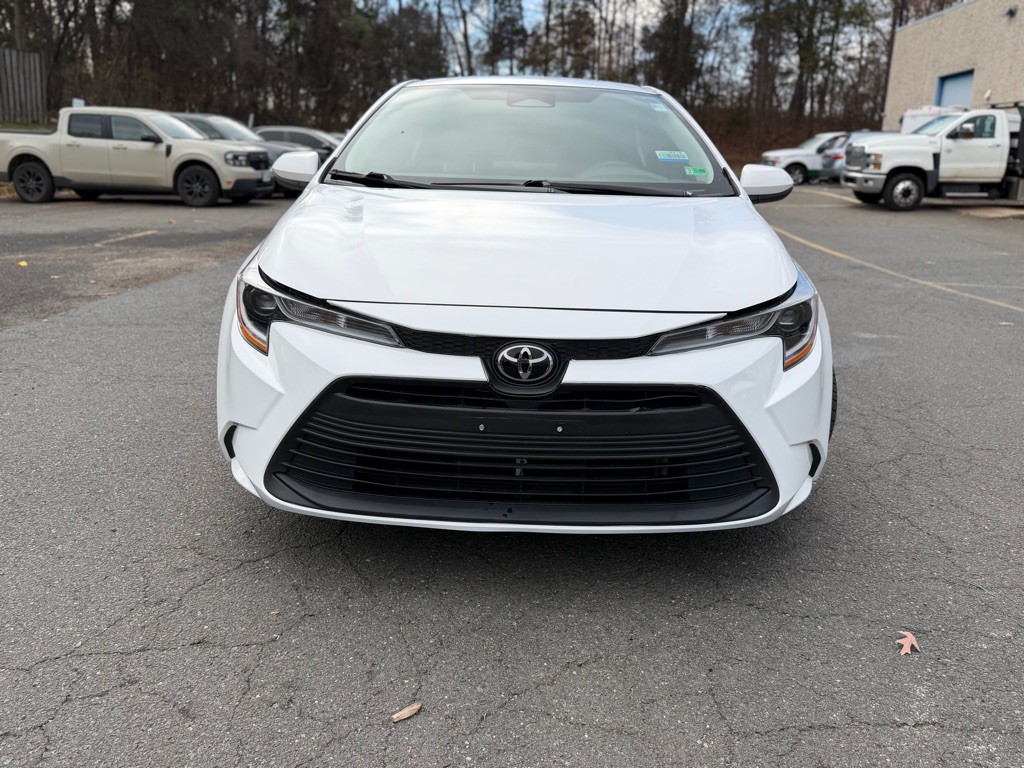 2023 Toyota Corolla Image 2