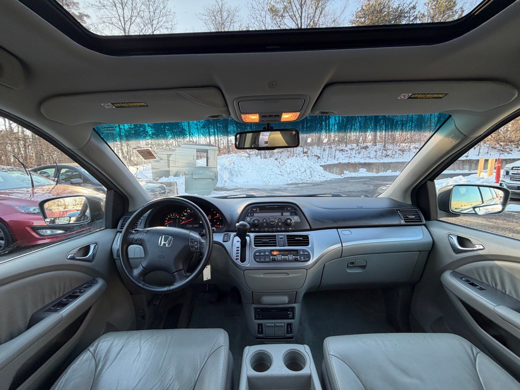 2008 Honda Odyssey Image 14