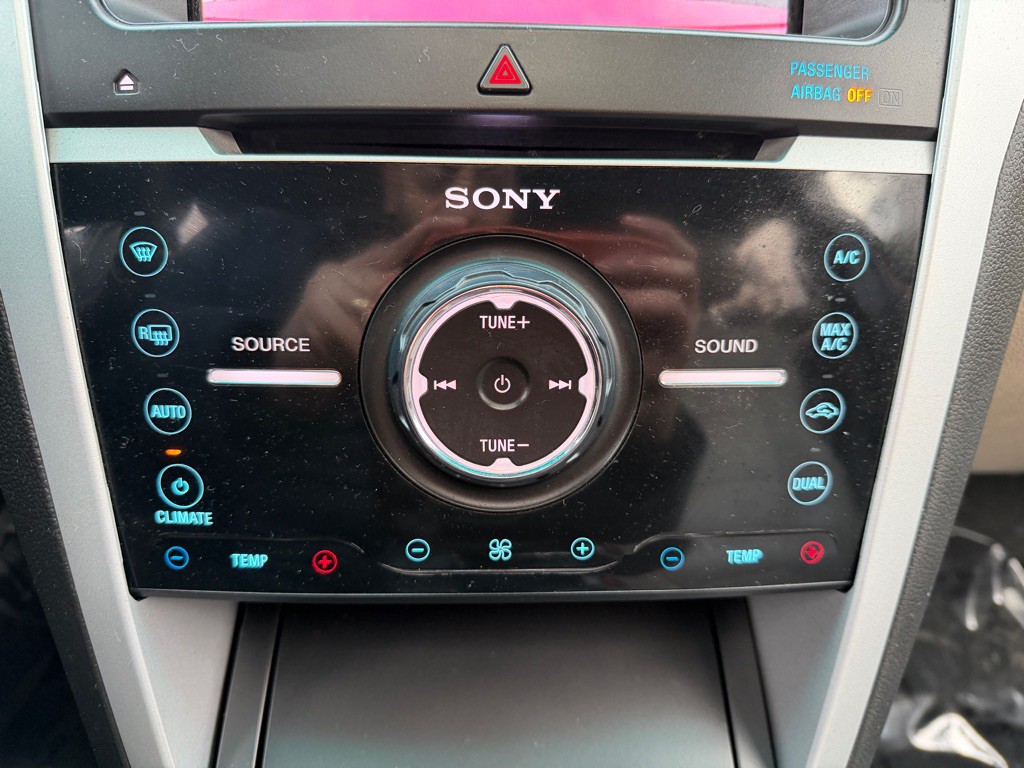 2014 Ford Explorer Image 13